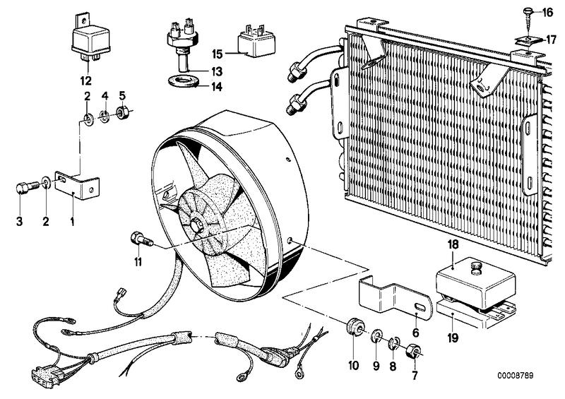 Aircondit. condensator en aanbouwdelen